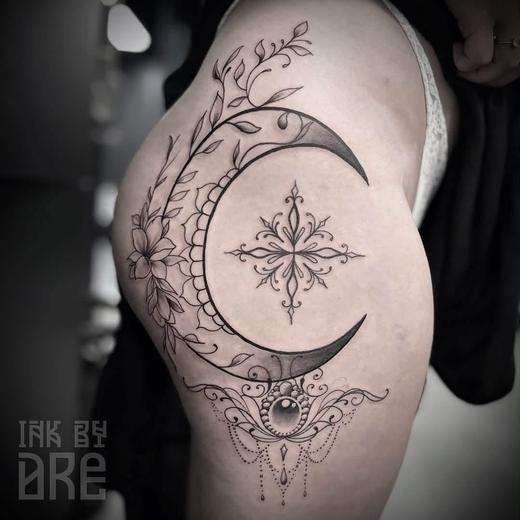 Tatovering udført hos Raven Ink