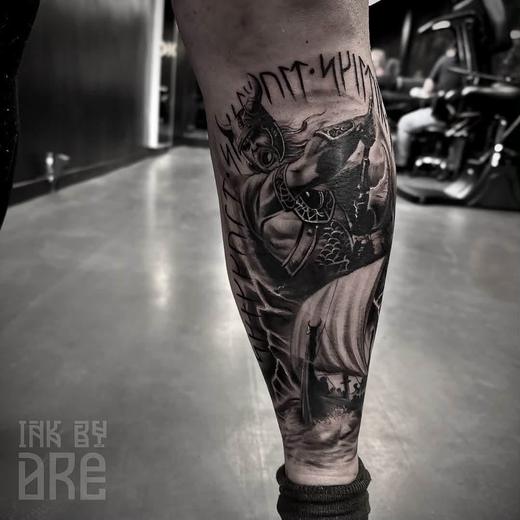 Tatovering udført hos Raven Ink