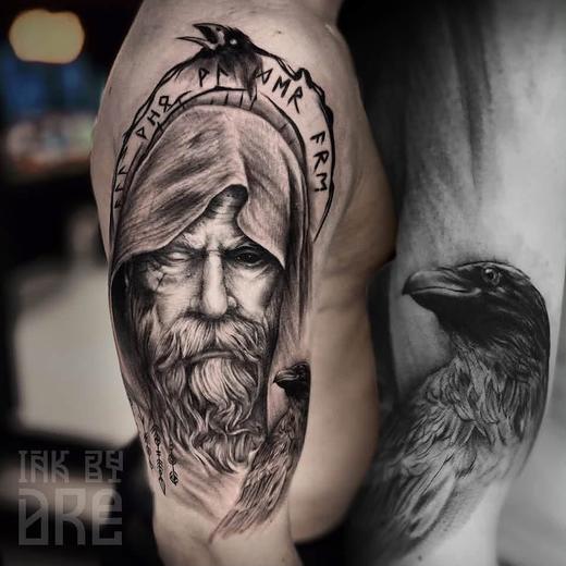 Tatovering udført hos Raven Ink